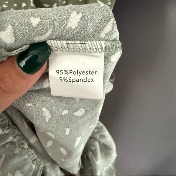 Naggoo Women Green Floral/Abstract Dots Wrap Around Dress Size Medium - Picture 2 of 4